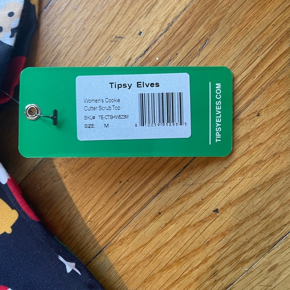 🎄🎅🏻NWT Tipsy Elves Christmas Print short sleeve Scrub Top -Size M - Picture 5 of 10